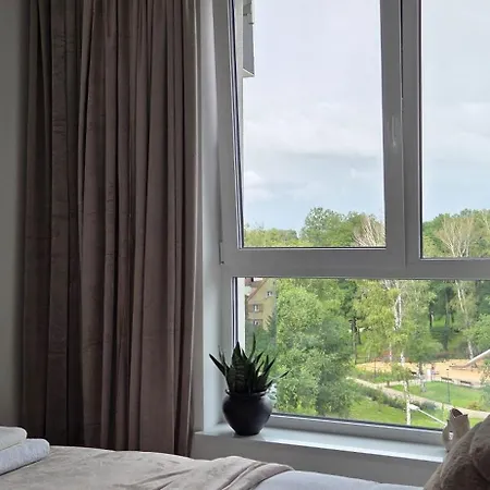 51 Z Widokiem Na Park